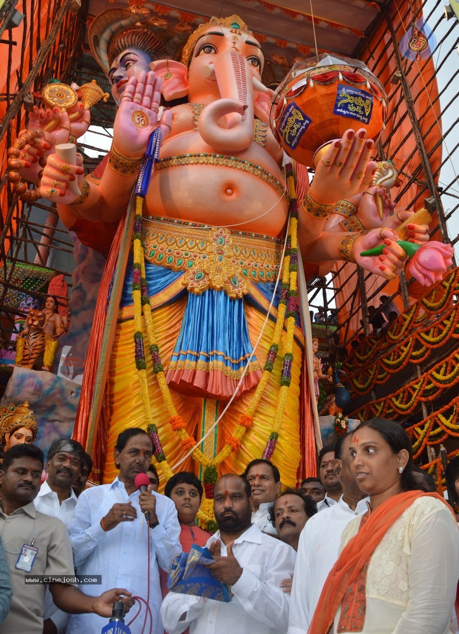 Khairatabad Ganesh 2014 Photos - 26 / 29 photos