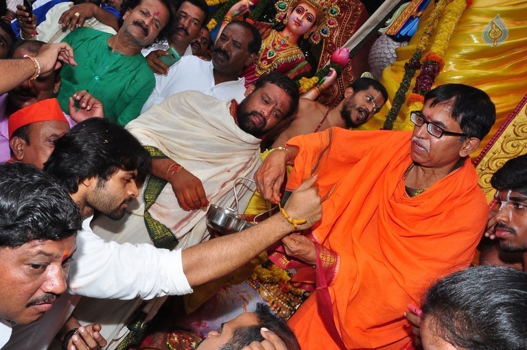 Khairatabad Ganesh 2015 Photos - 24 / 54 photos