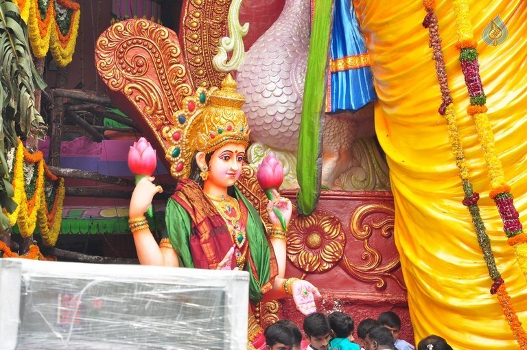 Khairatabad Ganesh 2015 Photos - 45 / 54 photos