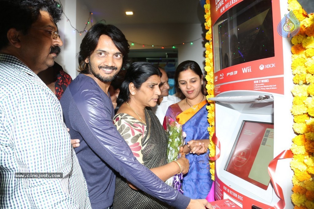 Kiosks Ebox Launch - 39 / 54 photos