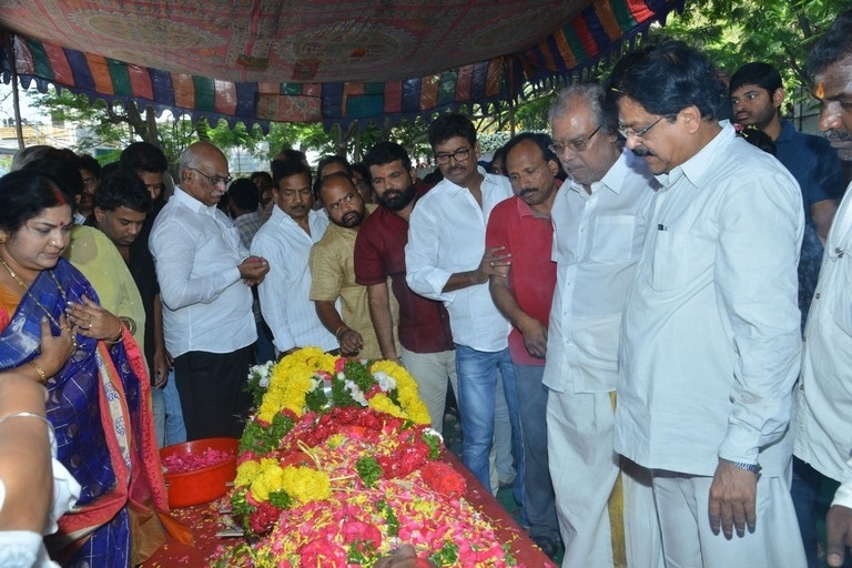 Kodi Ramakrishna Condolences Photos - 31 / 56 photos