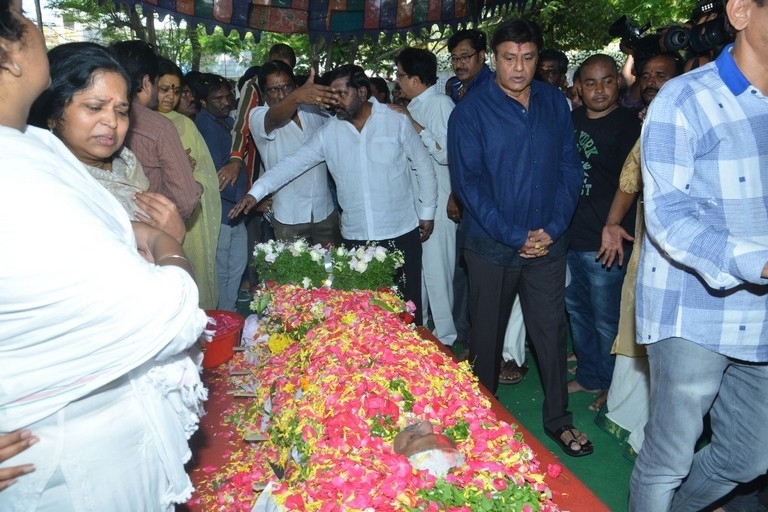 Kodi Ramakrishna Condolences Photos - 38 / 56 photos
