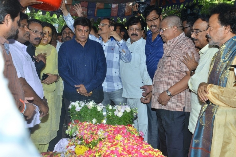 Kodi Ramakrishna Condolences Photos - 53 / 56 photos