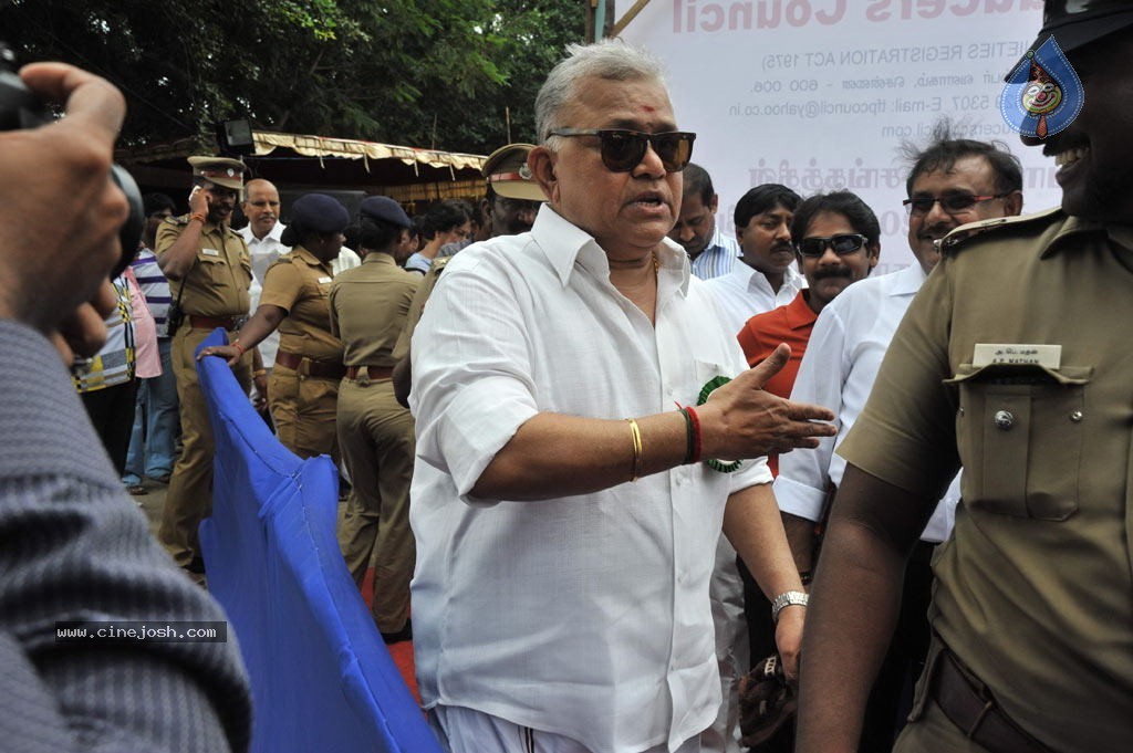 Kollywood Producers Council Election 2013 - 17 / 60 photos