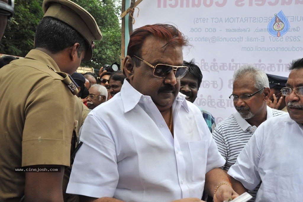 Kollywood Producers Council Election 2013 - 49 / 60 photos