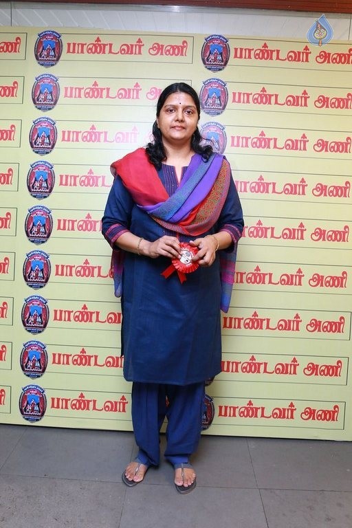 Kollywood Stars at Pandavar Ani Press Meet - 26 / 105 photos