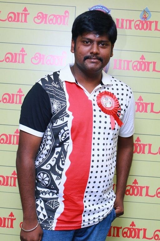 Kollywood Stars at Pandavar Ani Press Meet - 44 / 105 photos