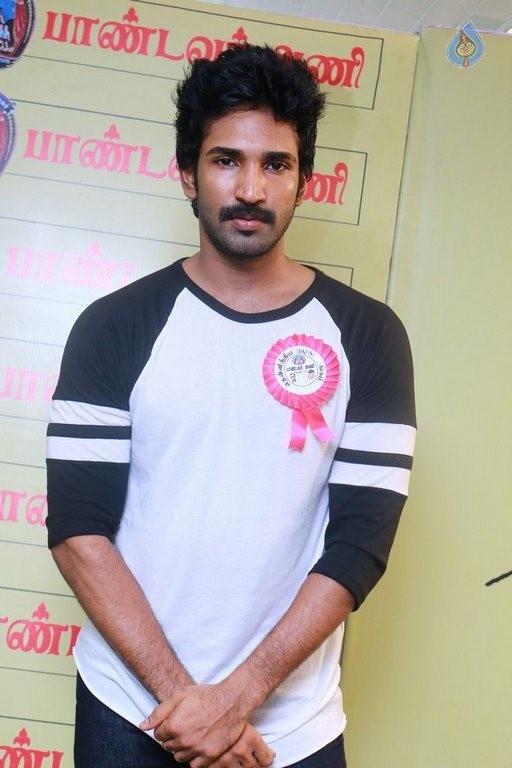 Kollywood Stars at Pandavar Ani Press Meet - 68 / 105 photos