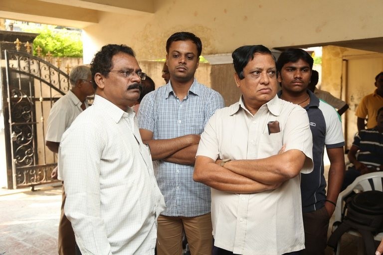 Kondavalasa Lakshmana Rao Condolences Photos - 8 / 73 photos