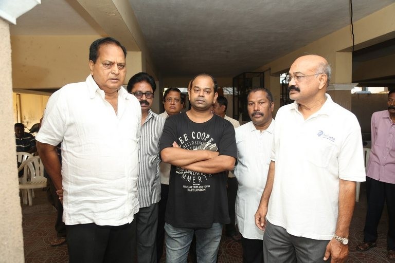 Kondavalasa Lakshmana Rao Condolences Photos - 37 / 73 photos