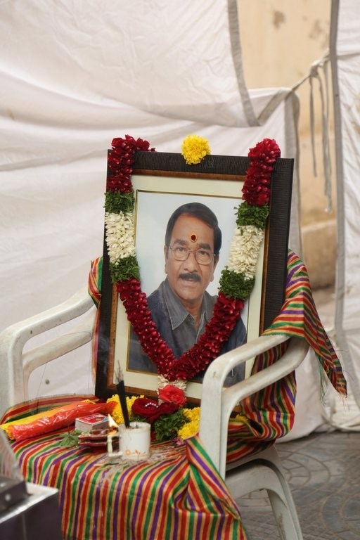 Kondavalasa Lakshmana Rao Condolences Photos - 38 / 73 photos