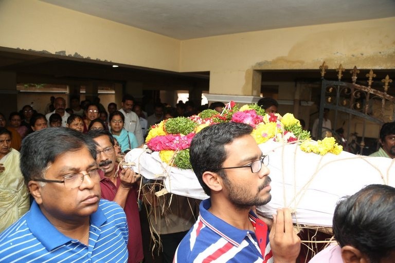 Kondavalasa Lakshmana Rao Condolences Photos - 58 / 73 photos