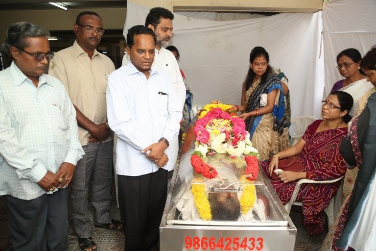 Kondavalasa Lakshmana Rao Condolences Photos - 73 / 73 photos