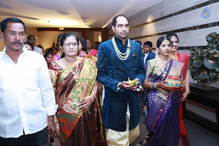Krish - Ramya Wedding Photos - 33 / 59 photos