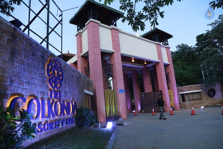 Krish - Ramya Wedding Photos - 48 / 59 photos