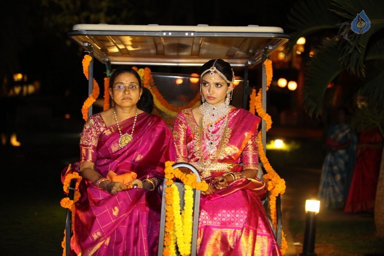 Krish - Ramya Wedding Photos - 54 / 59 photos