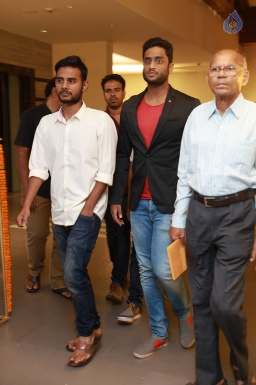 Krish - Ramya Wedding Photos 2 - 33 / 73 photos