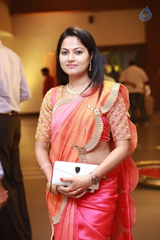 Krish - Ramya Wedding Photos 2 - 35 / 73 photos