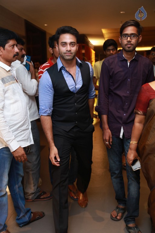 Krish - Ramya Wedding Photos 4 - 135 / 164 photos