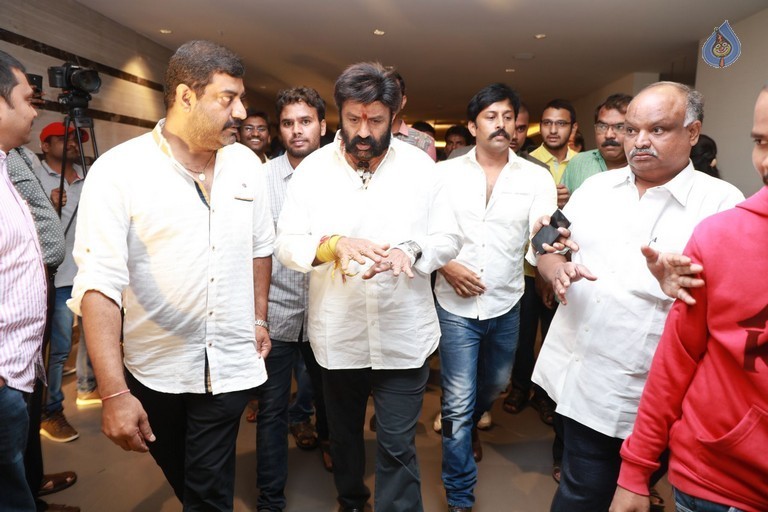 Krish - Ramya Wedding Photos 5 - 22 / 31 photos