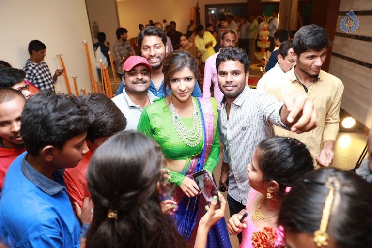Krish - Ramya Wedding Photos 5 - 31 / 31 photos
