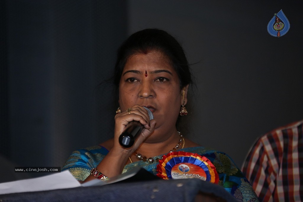 KV Reddy Award Presentation to Sukumar - 72 / 194 photos