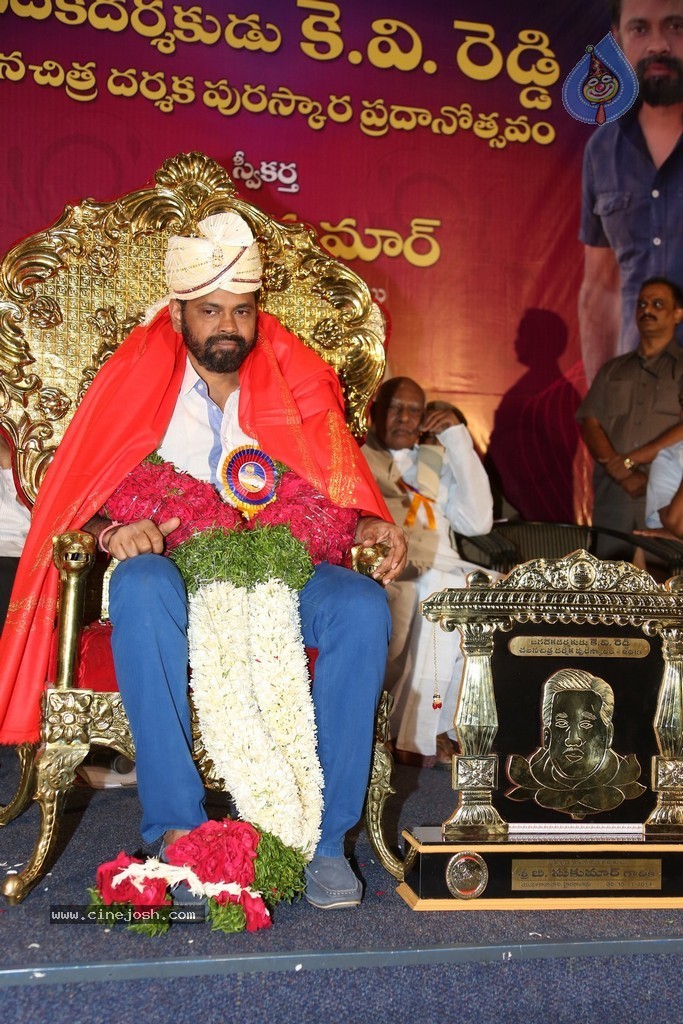 KV Reddy Award Presentation to Sukumar - 96 / 194 photos