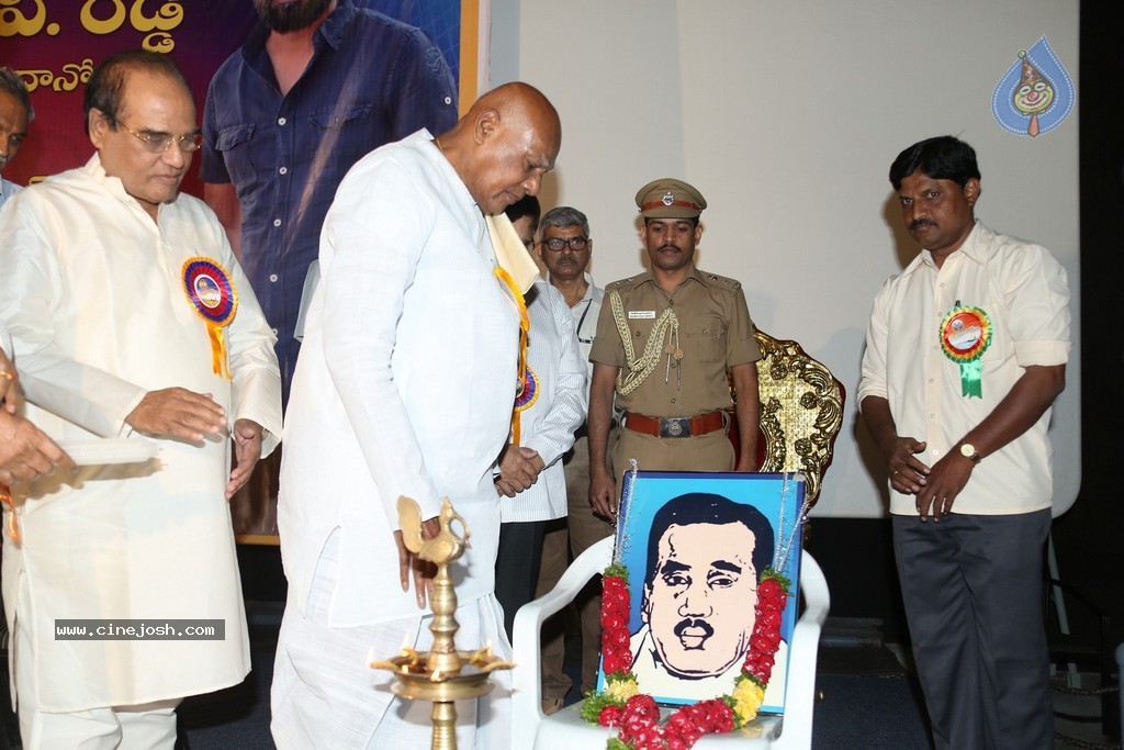 KV Reddy Award Presentation to Sukumar - 103 / 194 photos