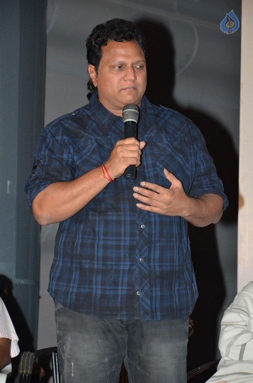 KV Reddy award to Gunasekhar - 41 / 52 photos