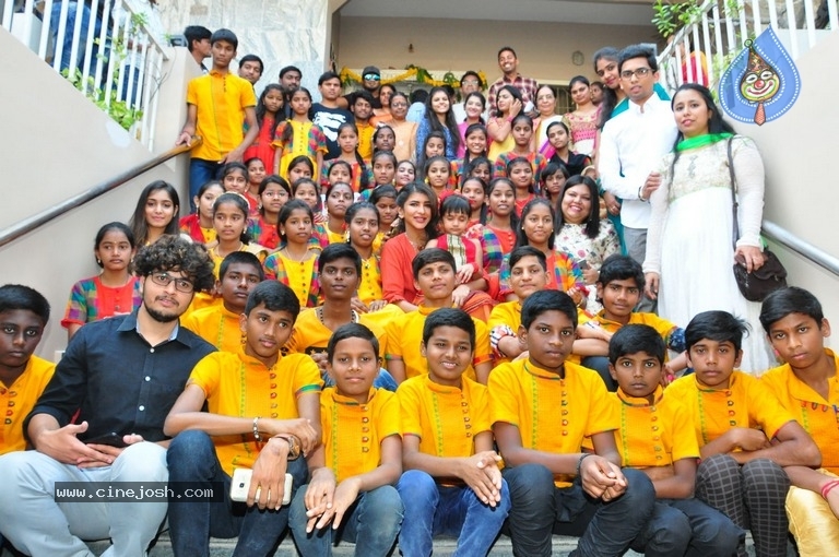 Lakshmi Manchu Celebrates Sankranthi Festival With Students - 7 / 14 photos