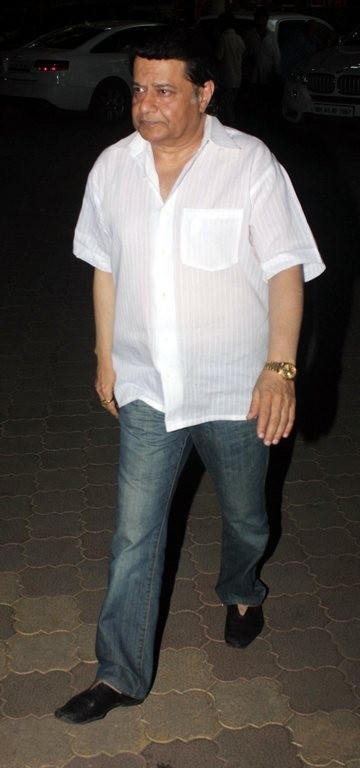 Late Music Director Aadesh Srivastav 4th Day Prayer - 22 / 42 photos