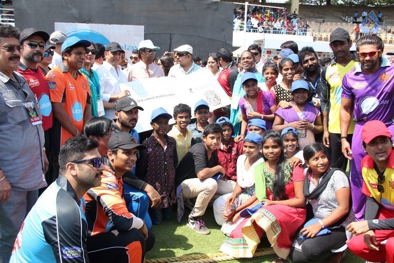 Lebara Natchathira Cricket Match Photos - 22 / 62 photos