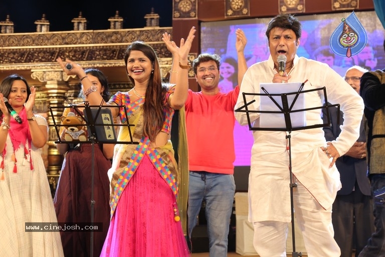 Lepakshi Utsavam 2018 Day 02 - 12 / 36 photos