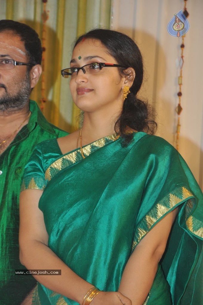 Lyricist Piraisudan Daughter Wedding Reception - 26 / 122 photos
