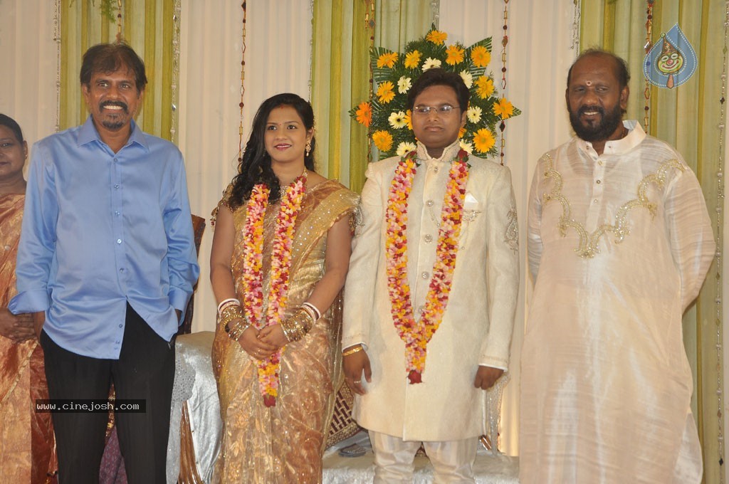 Lyricist Piraisudan Daughter Wedding Reception - 61 / 122 photos