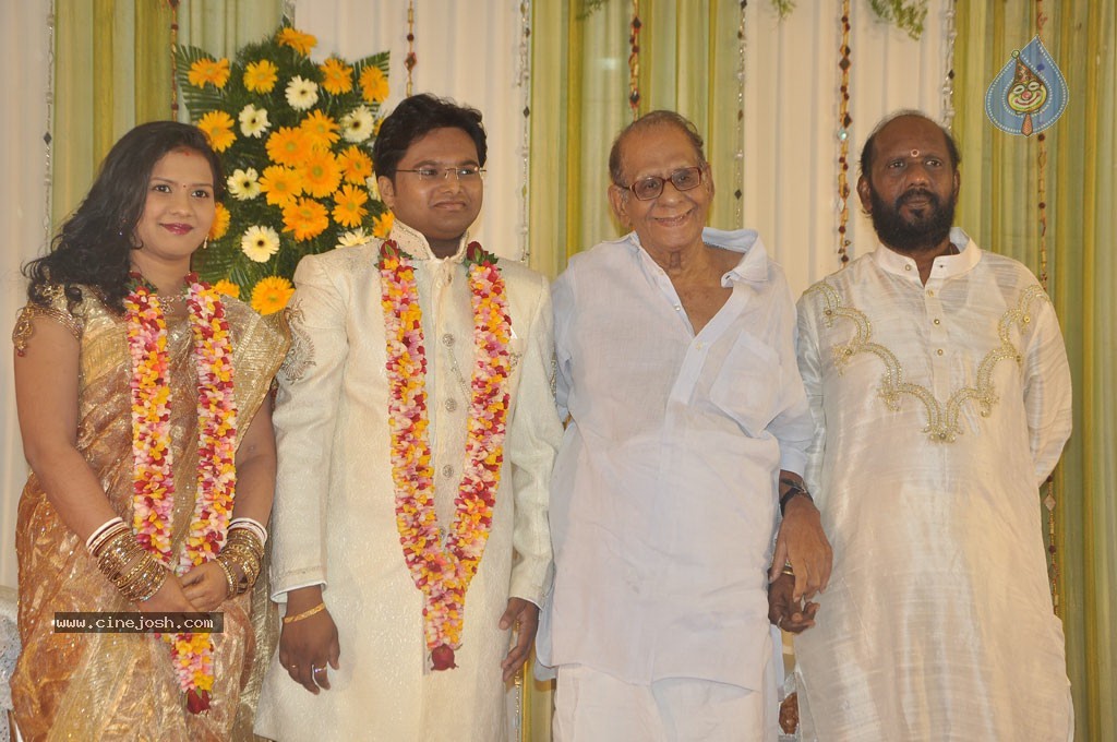 Lyricist Piraisudan Daughter Wedding Reception - 87 / 122 photos