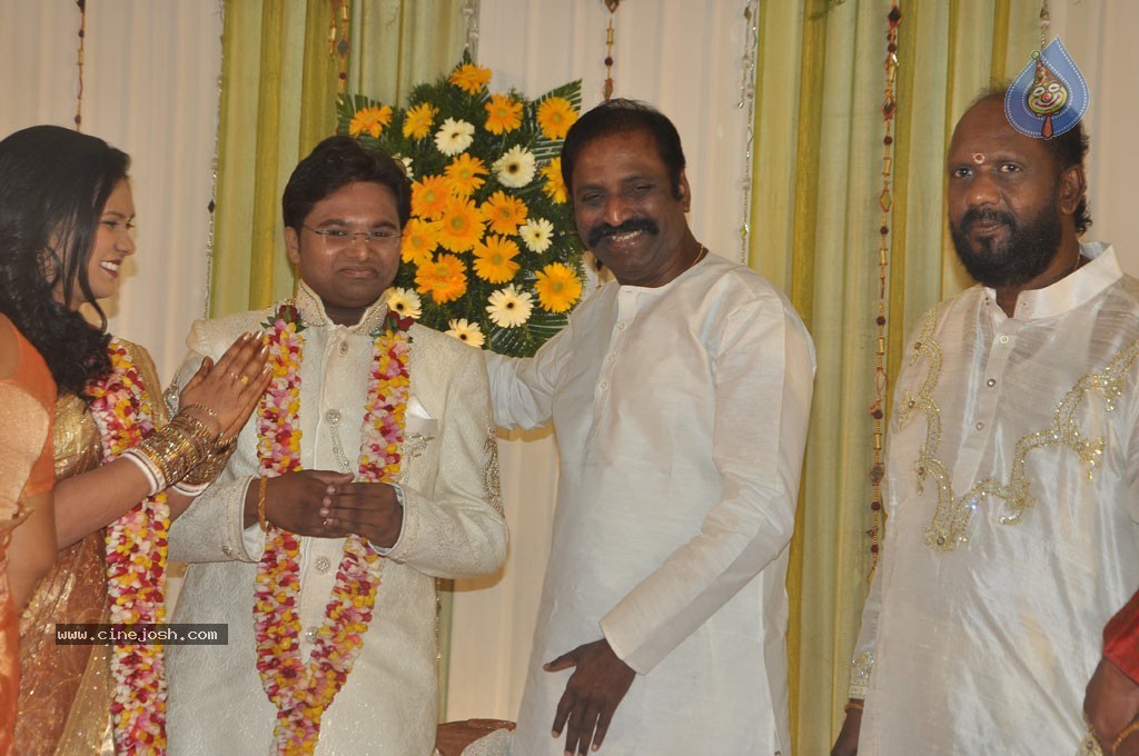 Lyricist Piraisudan Daughter Wedding Reception - 96 / 122 photos
