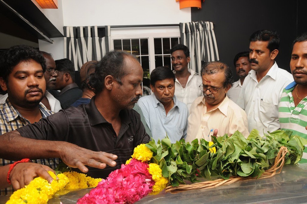 Lyricist Vaali Condolence Photos - 5 / 99 photos