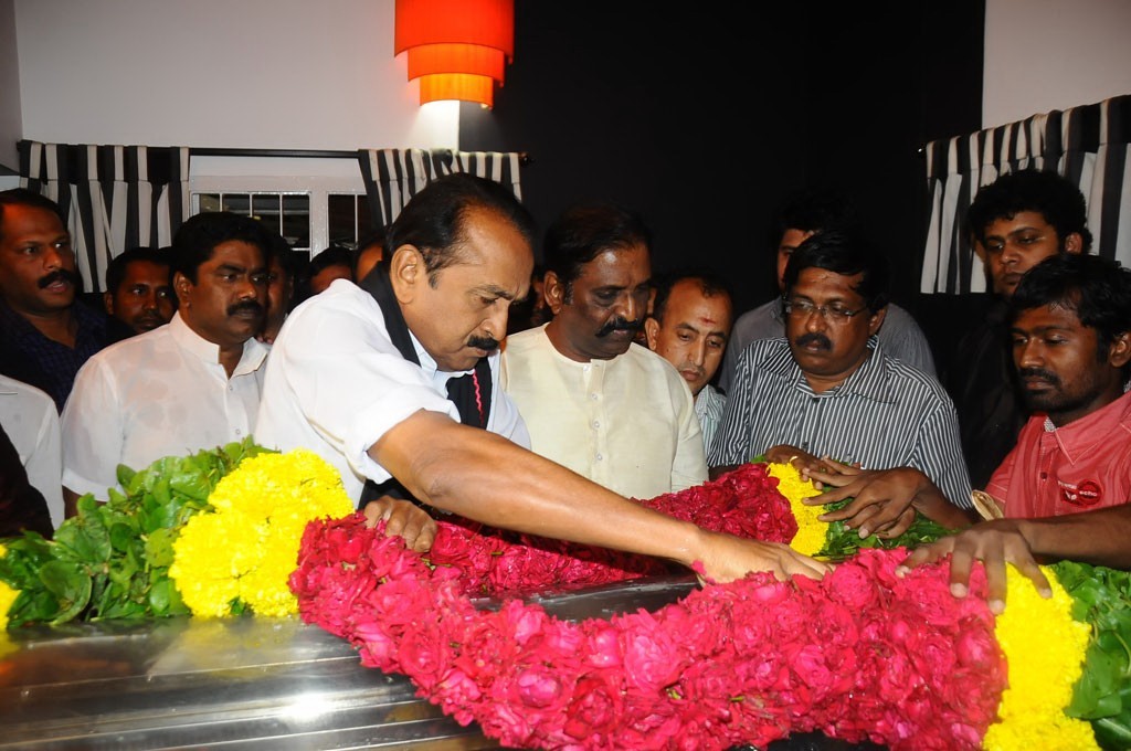 Lyricist Vaali Condolence Photos - 8 / 99 photos