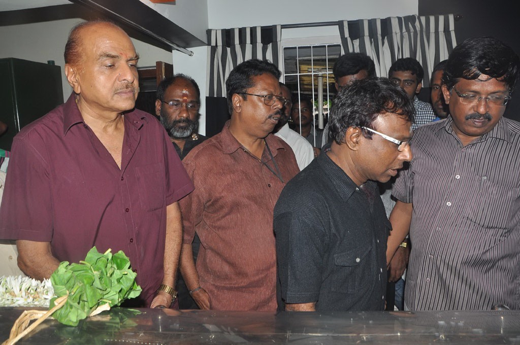 Lyricist Vaali Condolence Photos - 36 / 99 photos