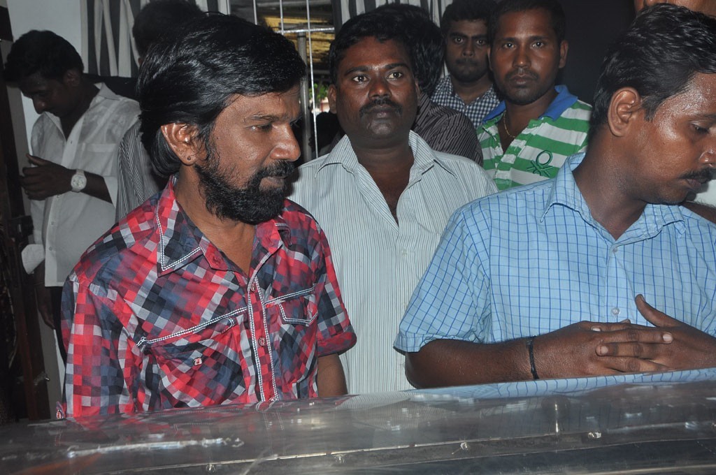 Lyricist Vaali Condolence Photos - 39 / 99 photos