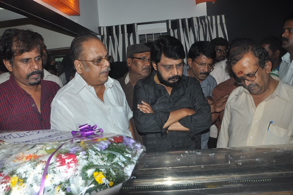 Lyricist Vaali Condolence Photos - 90 / 99 photos