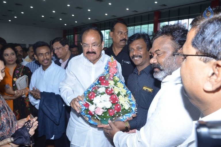M Venkaiah Naidu Atmiya Abhinandana Sabha - 29 / 105 photos