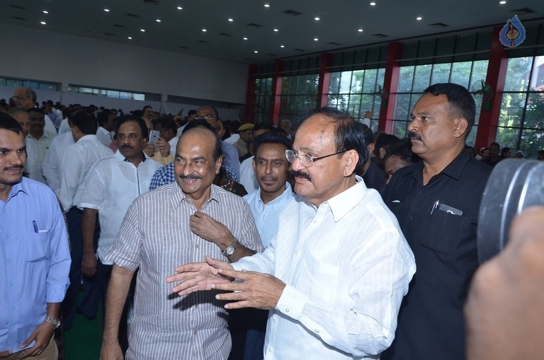 M Venkaiah Naidu Atmiya Abhinandana Sabha - 97 / 105 photos