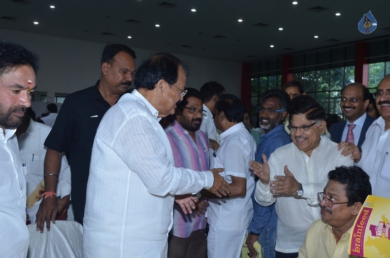 M Venkaiah Naidu Atmiya Abhinandana Sabha - 104 / 105 photos