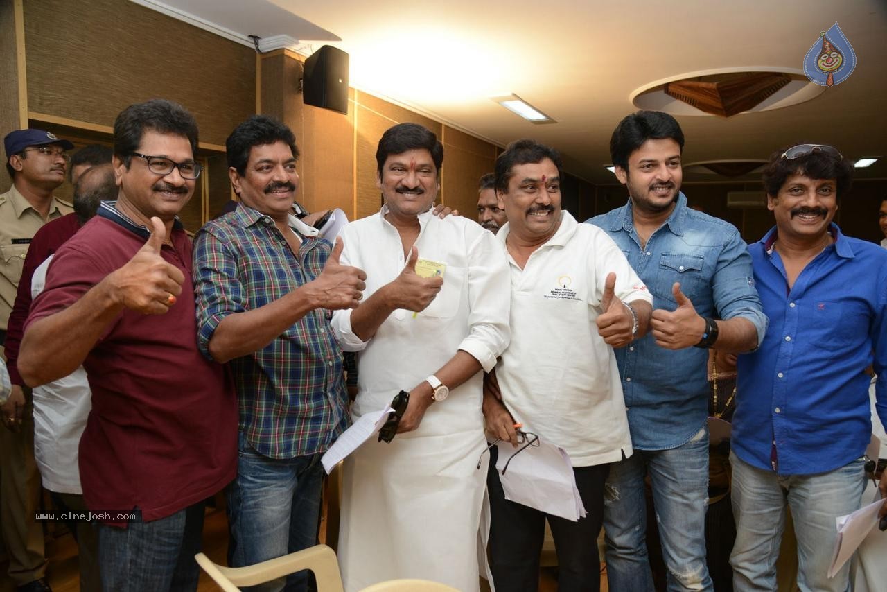 MAA Elections 2015 Counting Photos - 27 / 54 photos