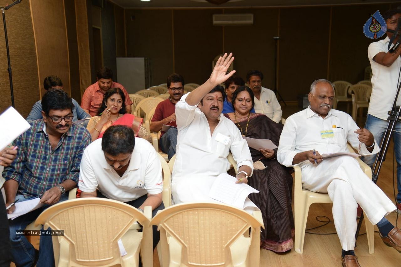 MAA Elections 2015 Counting Photos - 40 / 54 photos