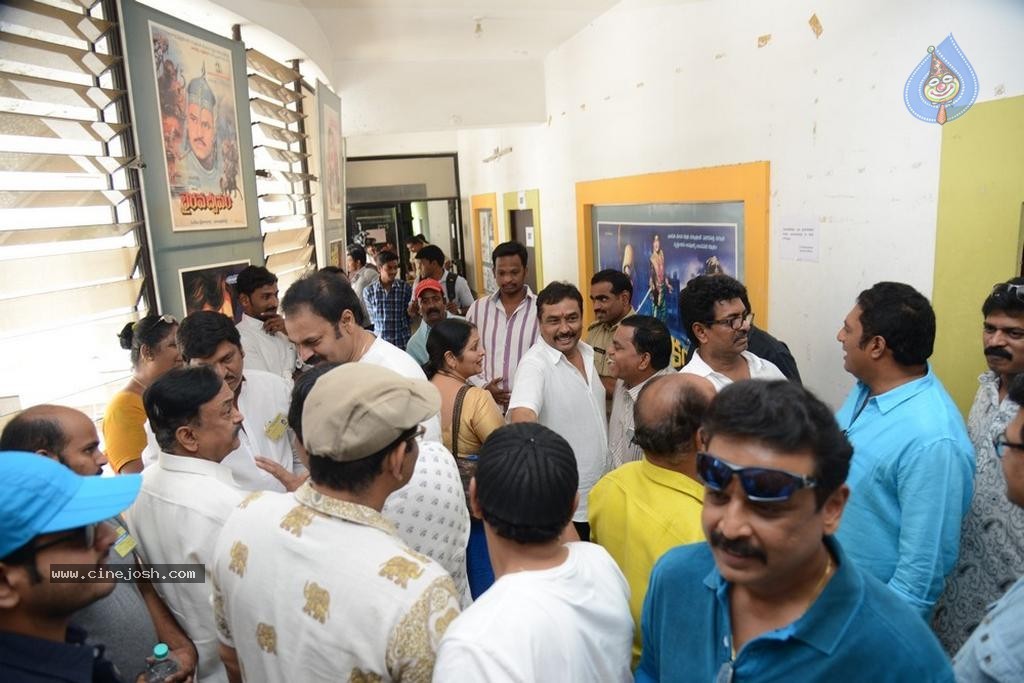 Maa Elections Polling 01 - 21 / 130 photos