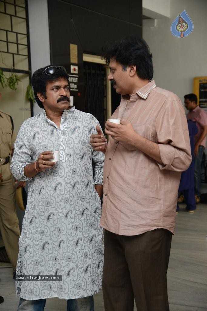 Maa Elections Polling 01 - 42 / 130 photos