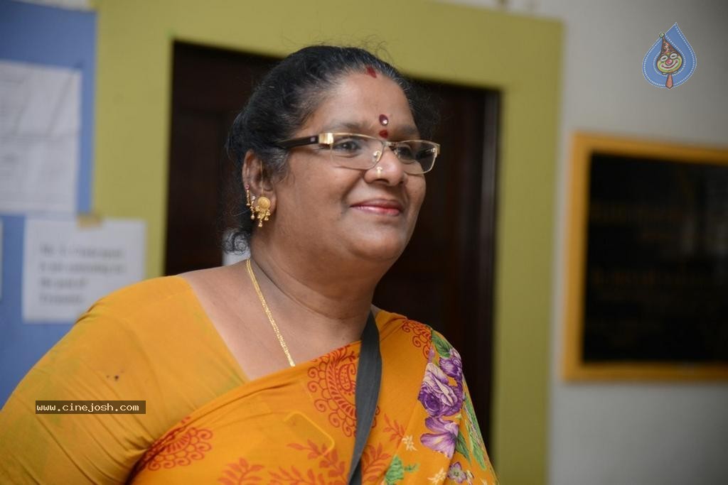 Maa Elections Polling 01 - 63 / 130 photos